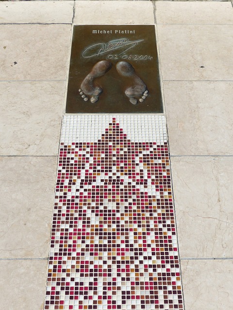 首战韩国青 首战韩国青